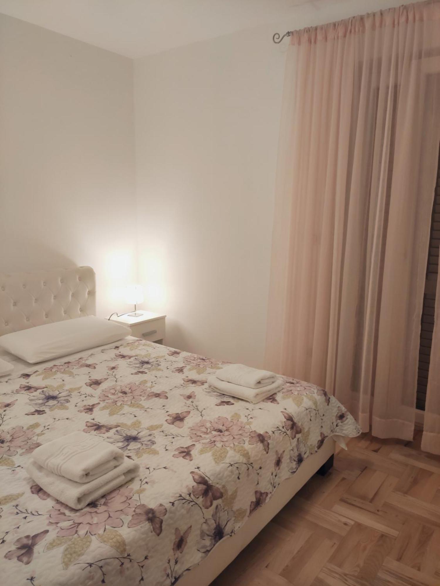 Siesta Apartments Šibenik Buitenkant foto
