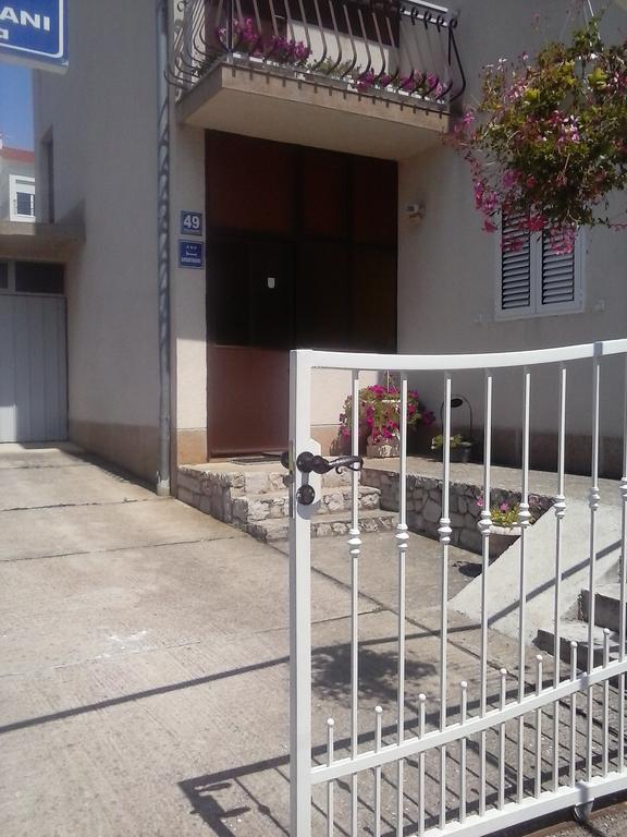 Siesta Apartments Šibenik Buitenkant foto