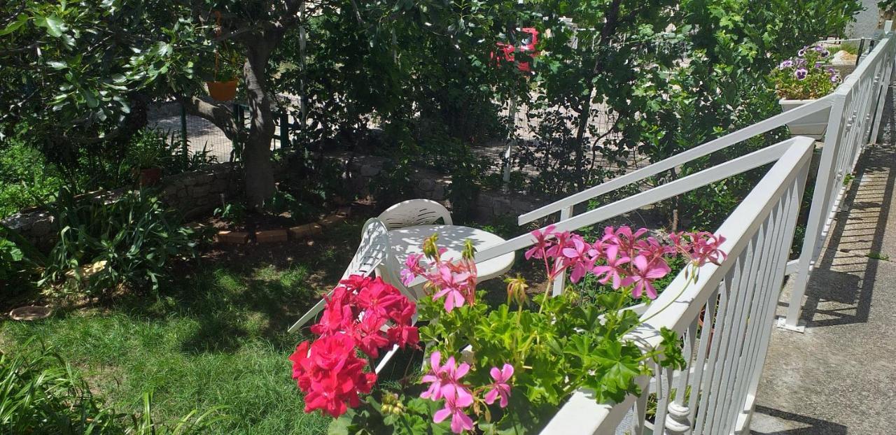 Siesta Apartments Šibenik Buitenkant foto